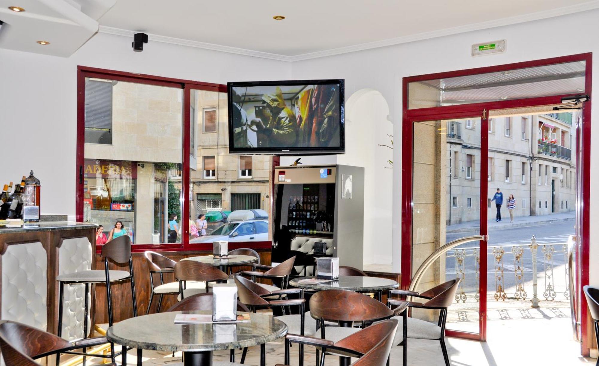 Hostal La Rotonda أورينس المظهر الخارجي الصورة