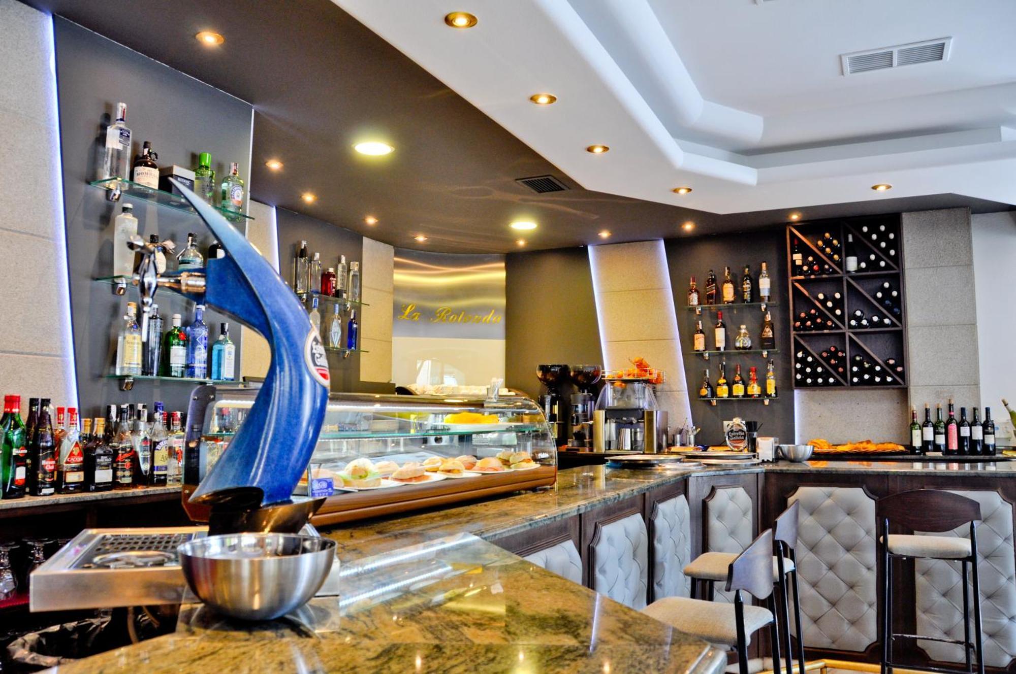 Hostal La Rotonda أورينس المظهر الخارجي الصورة
